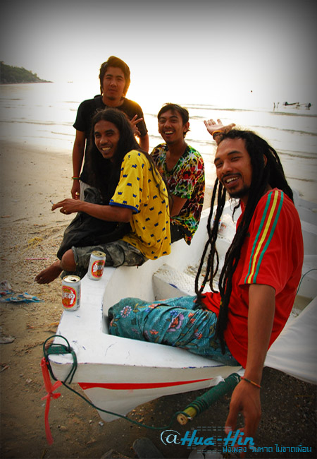 Name:  081.jpg
Views: 454
Size:  120.3 KB