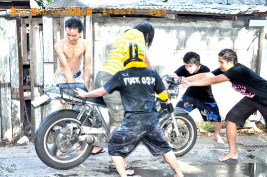 Name:  DSC_0674 copy.jpg
Views: 582
Size:  50.4 KB