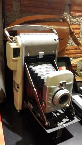 Name:  polaroid model 80A.jpg
Views: 1858
Size:  23.4 KB