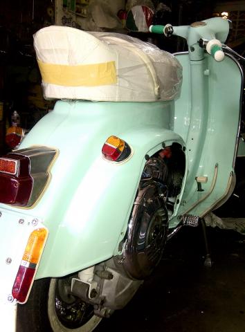 Name:  green vespa_resize.jpg
Views: 671
Size:  26.9 KB