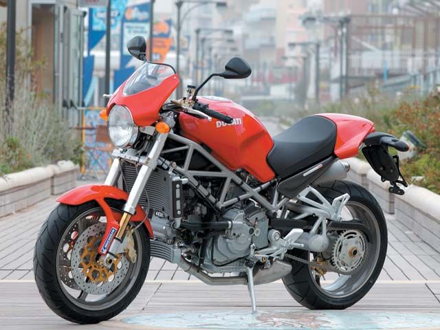 Name:  122_0308_05z+2004_ducati_monster_s4r+front_side_view.jpg
Views: 323
Size:  64.1 KB