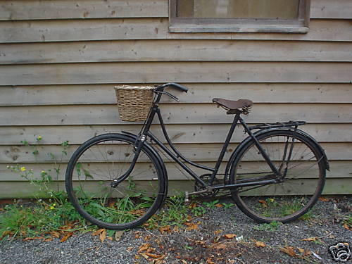 Name:  antique vintage 1940s bicycle good.jpg
Views: 1655
Size:  40.7 KB