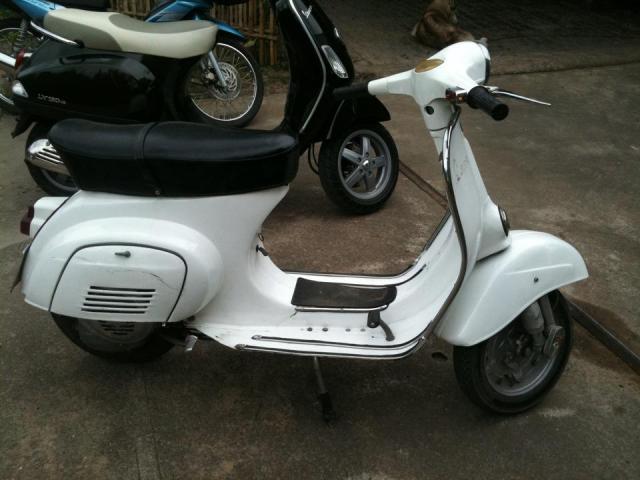 Name:  vespa 90 02.jpg
Views: 615
Size:  41.5 KB