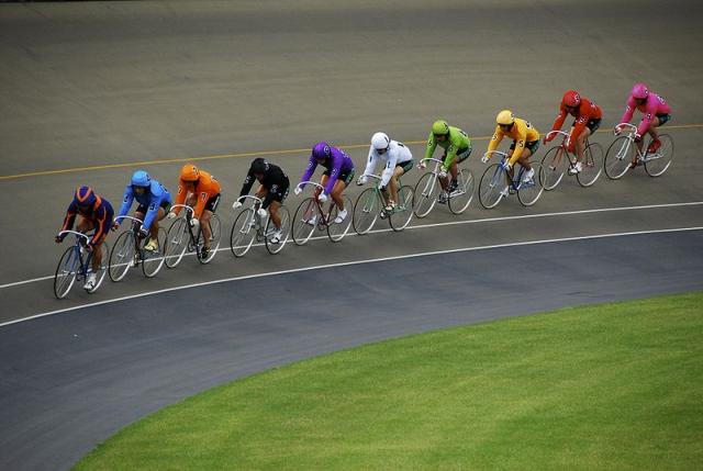 Name:  800px-Omiya_keirin1.jpg
Views: 1101
Size:  37.1 KB