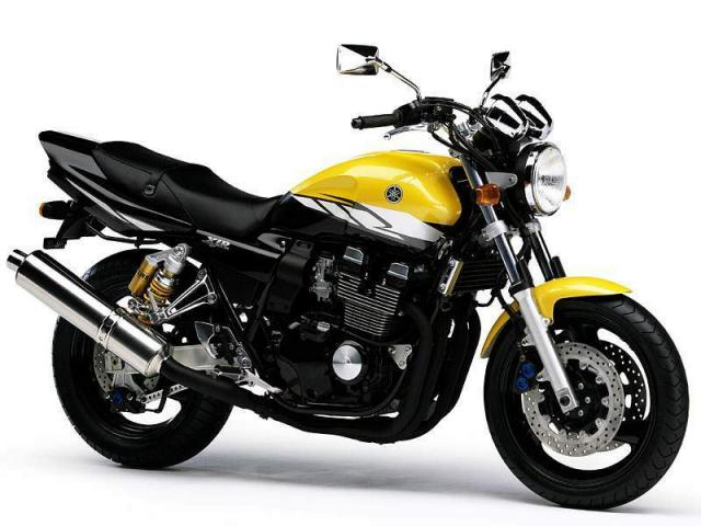 Name:  Yamaha%20XJR400R%2002.jpg
Views: 816
Size:  45.9 KB