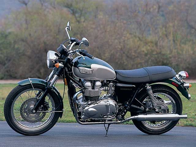 Name:  0107_bonnie_w6502_zoom+2001_triumph_bonneville+side_view.jpg
Views: 641
Size:  67.4 KB