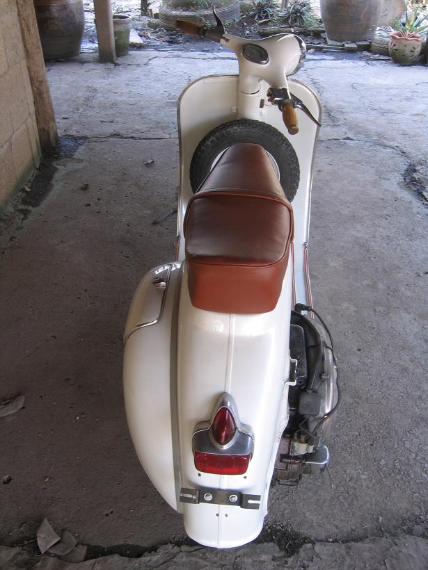 Name:  vespa italy 001_p.JPG
Views: 1789
Size:  84.1 KB