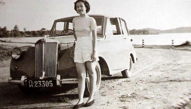 Name:  1937-girl-car.jpg
Views: 2301
Size:  37.6 KB